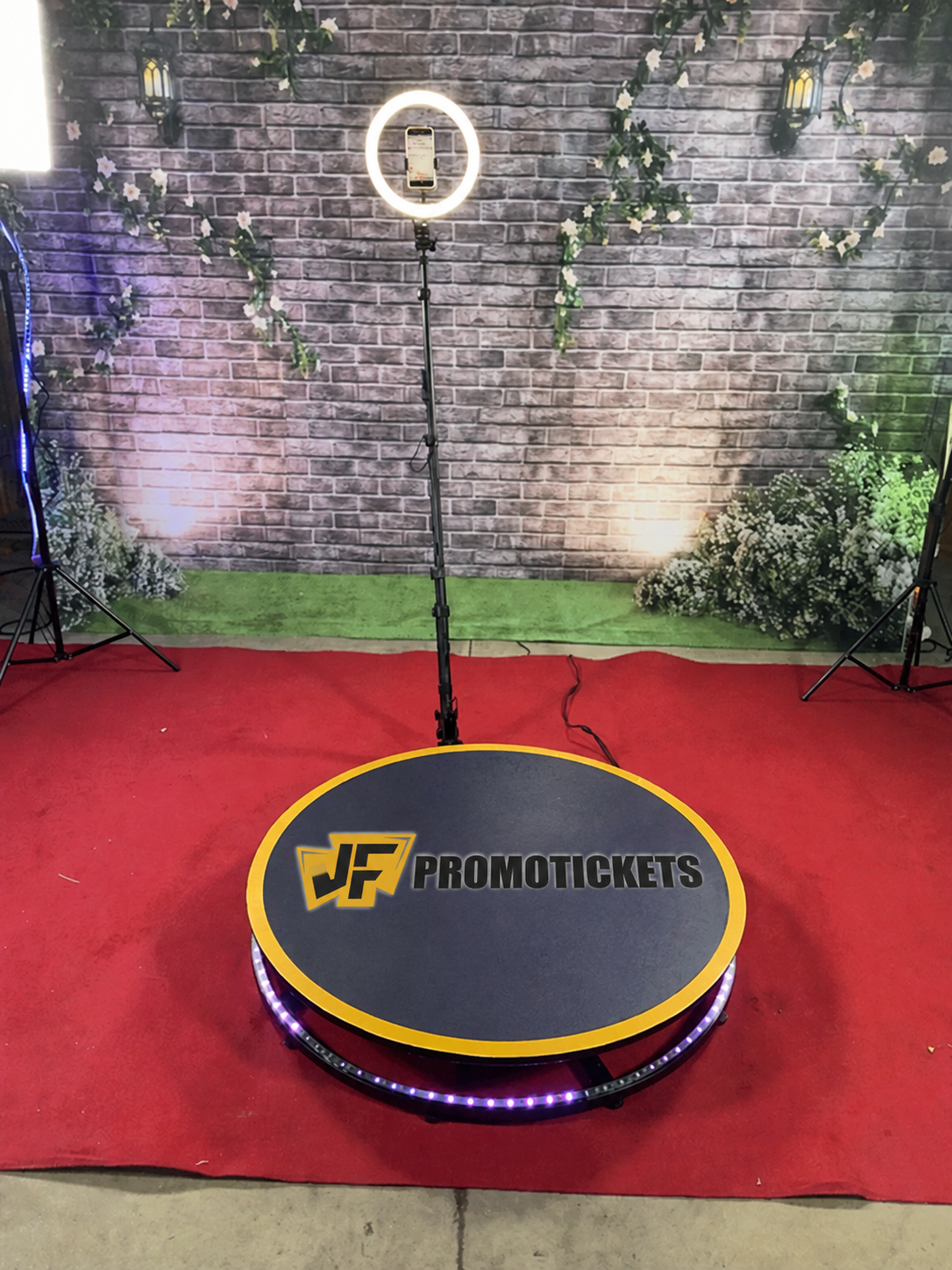 Plataforma 360 grados de JF Promotickets preparada para una celebración